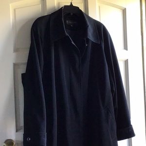 GALLERY WOMAN BLACK NYLON 2X COAT W/ zip out liner